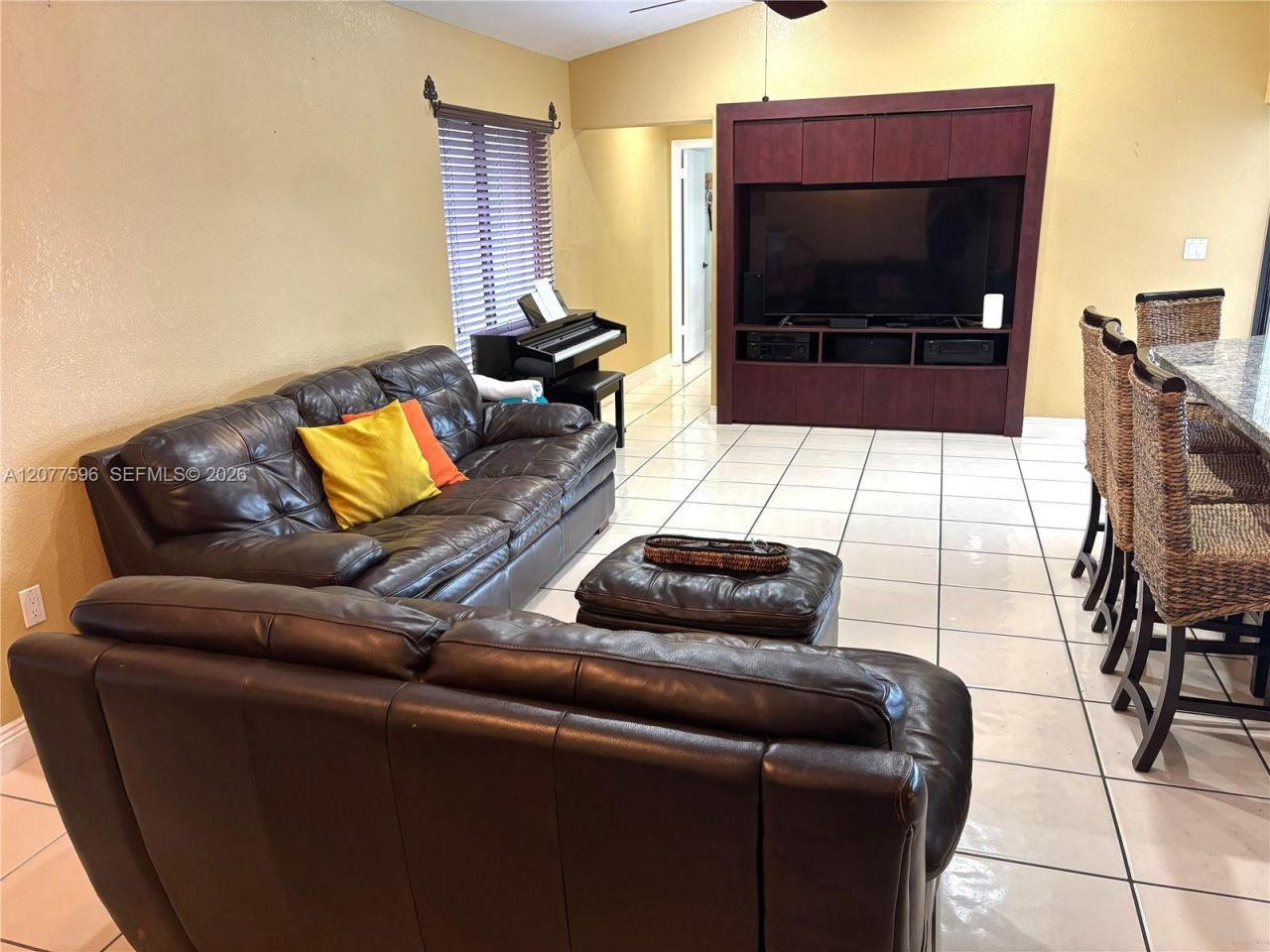 14629 Glencairn Rd, Miami Lakes, FL 33016 Photo