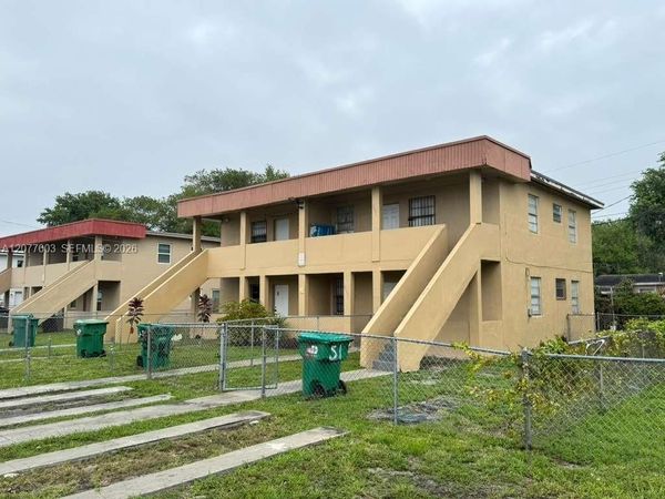3227 NW 48th St , Unit 3227, Miami, FL 33142