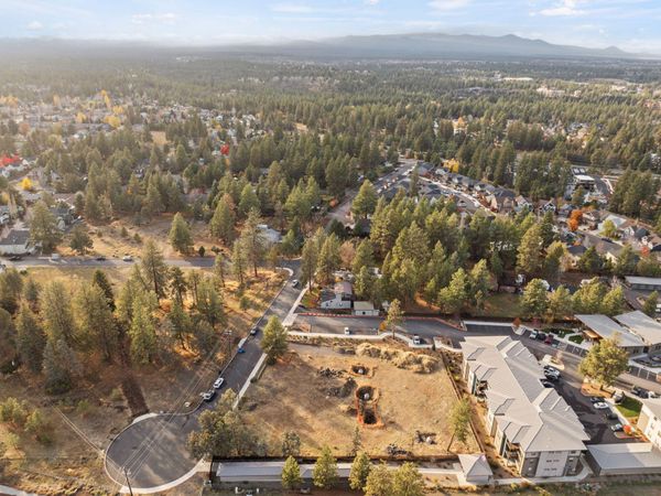 20192 Reed Lane, Bend, OR 97702
