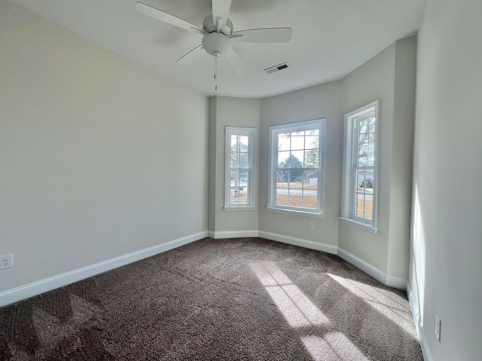 5176 Spring St.  Photo 10