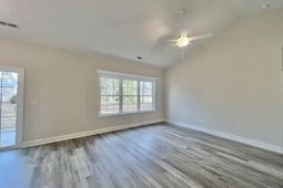 5176 Spring St.  photo 4