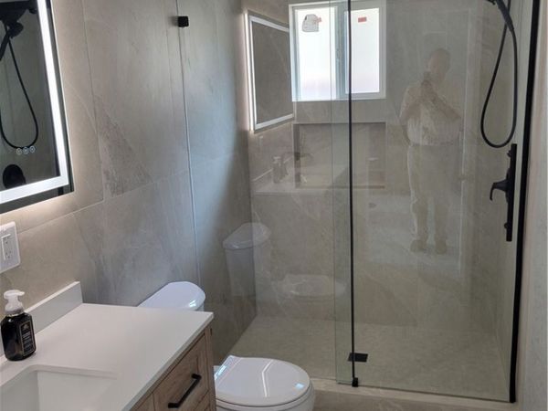 14615 San Fernando Mission Boulevard, San Fernando, CA 91340