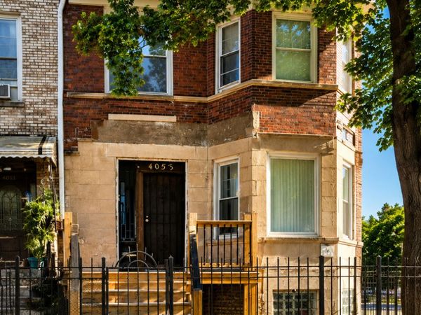 4053 W Jackson Boulevard , Chicago, IL 60624