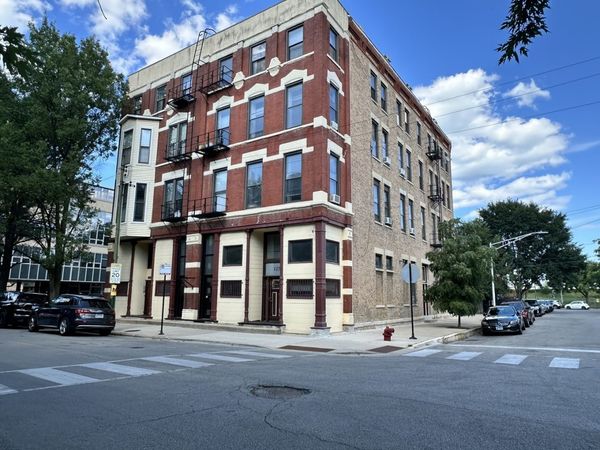 1239 N Noble Street , Unit 2F, Chicago, IL 60642