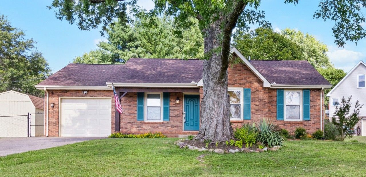737 W Creek Dr, Clarksville, TN 37040 Main Photo
