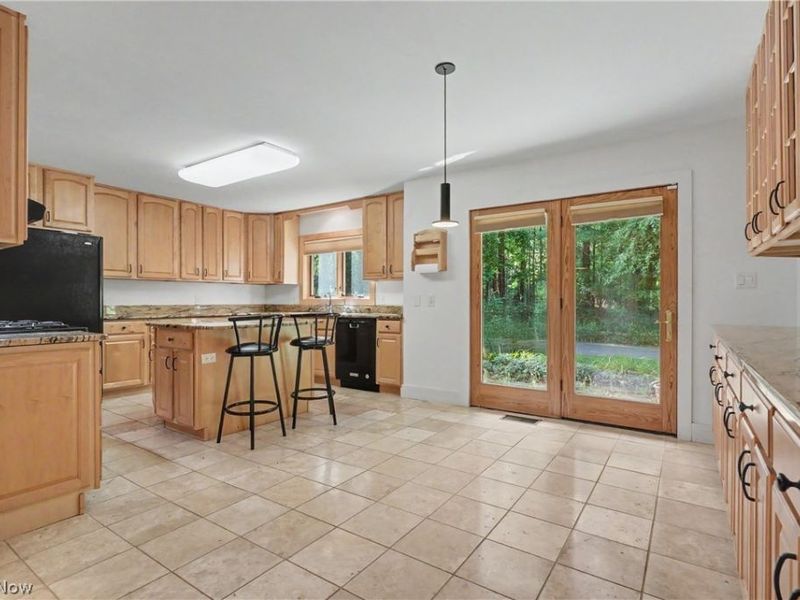 4389 Everett Road, Richfield, OH 44286 Photo 2