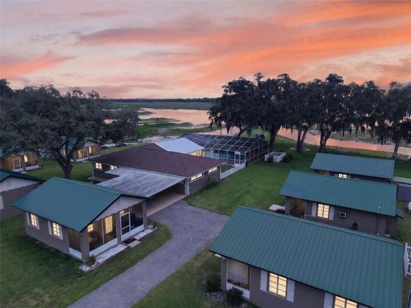 2489 N LAKEFRONT DRIVE , HERNANDO, FL 34442