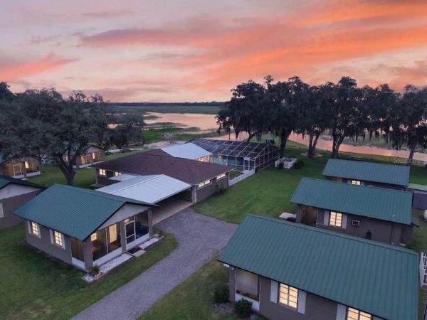 2489 N LAKEFRONT DRIVE, HERNANDO, FL 34442