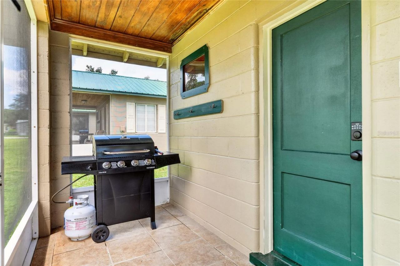 2489 N Lakefront Drive, Hernando, FL 34442 Photo