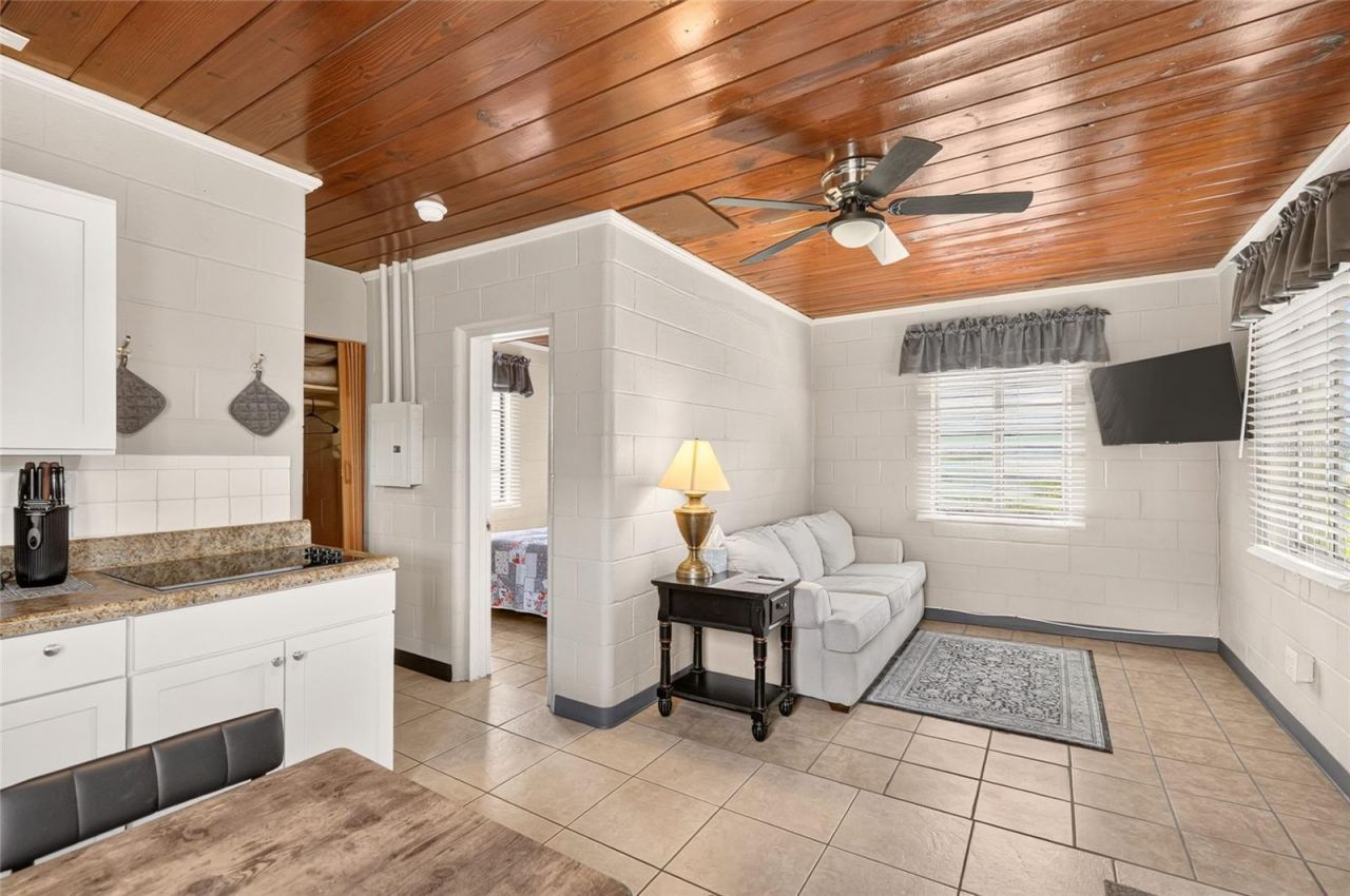 2489 N Lakefront Drive, Hernando, FL 34442 Photo