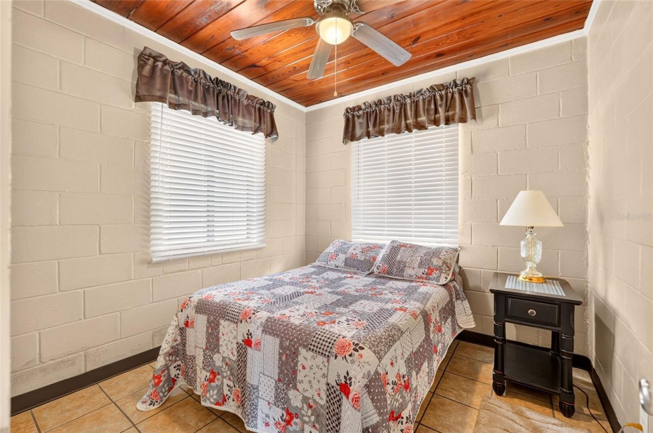 2489 N Lakefront Drive, Hernando, FL 34442 Photo