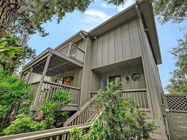 1372 LANDINGS POINT , Unit 28, SARASOTA, FL 34231