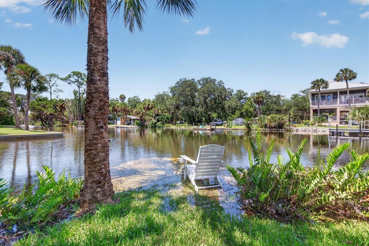 6086 Island Drive , Weeki Wachee, FL 34607 Photo