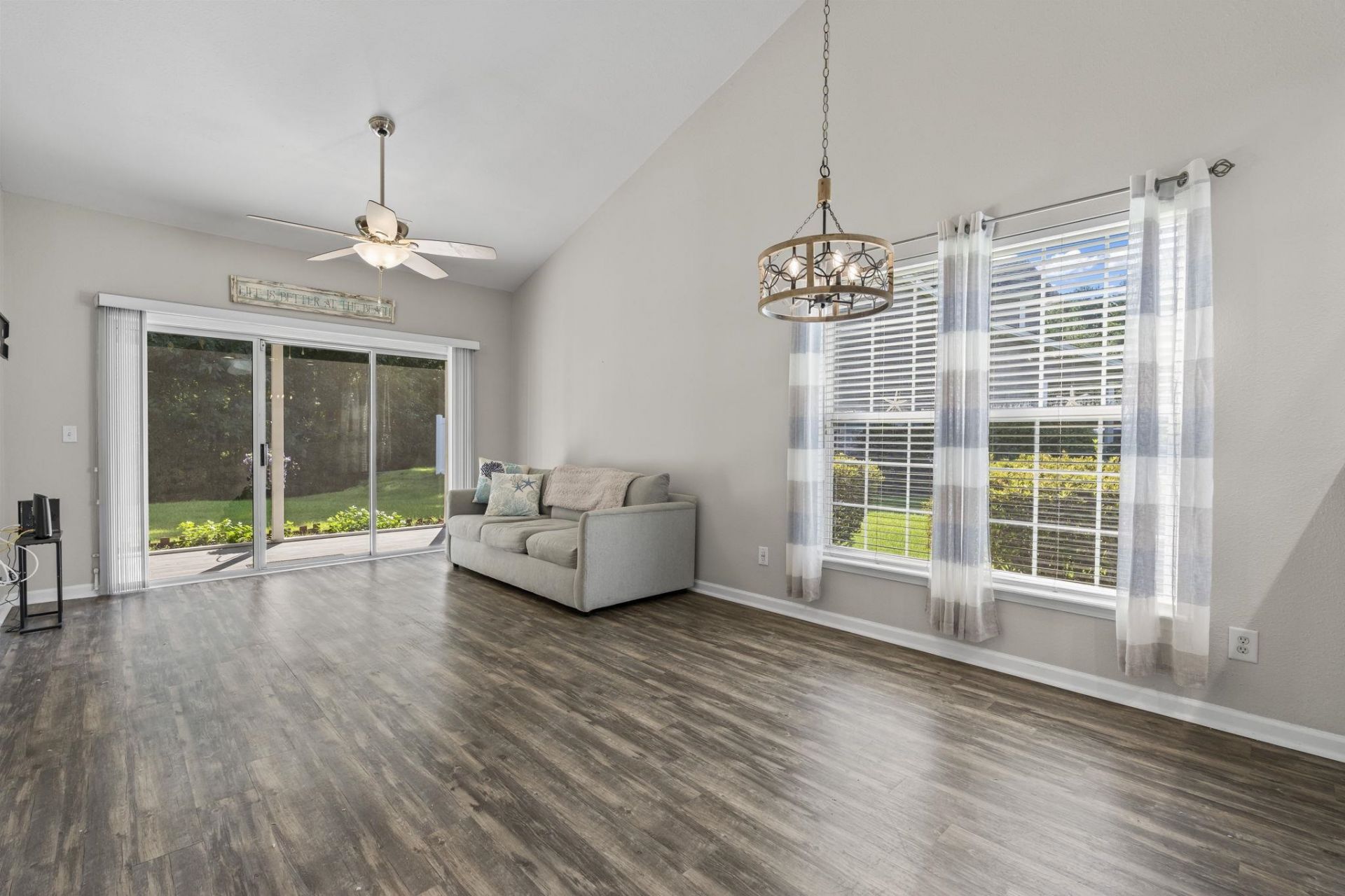 721 Painted Bunting Dr. Photo 16