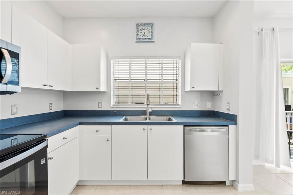 3308 Lisa Ln , Unit 2, Naples, FL 34109 Photo