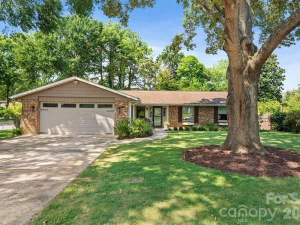 5934 Tillery Drive, Charlotte, NC 28226