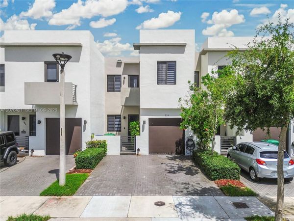 519 SW 91st Pl , Miami, FL 33174