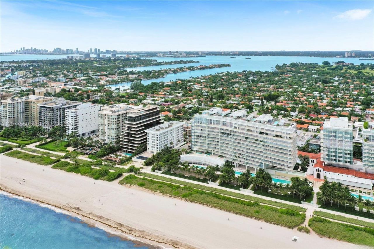 9008 Collins Ave, Unit 402, Surfside, FL 33154 Photo