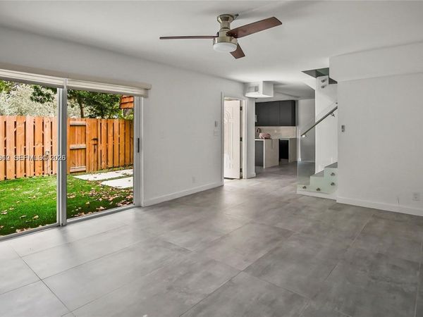 2161 Orange Grove Dr , Unit A-9, Davie, FL 33324