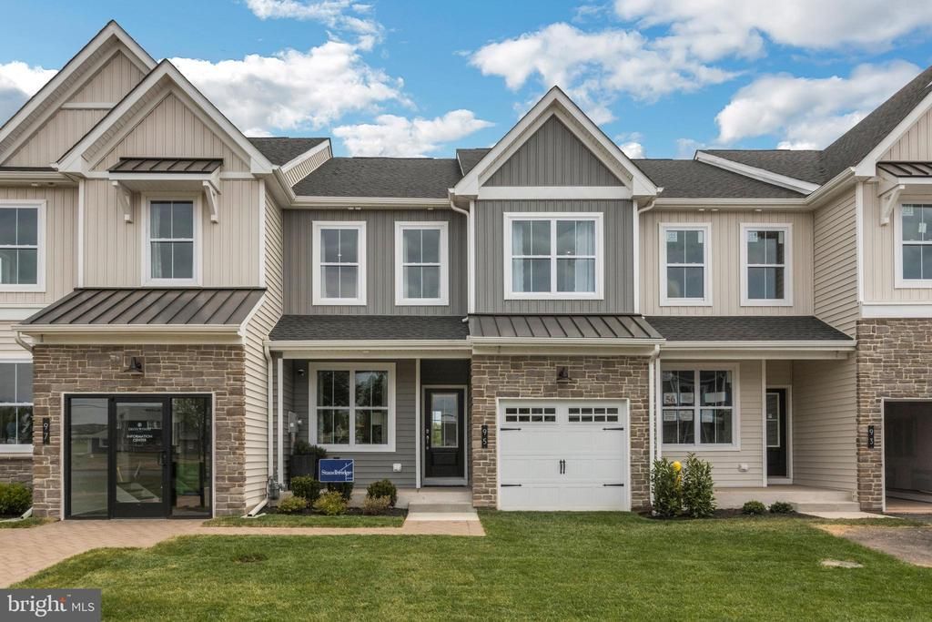 0036 BALDWIN WAY , SILVERDALE, PA 18962