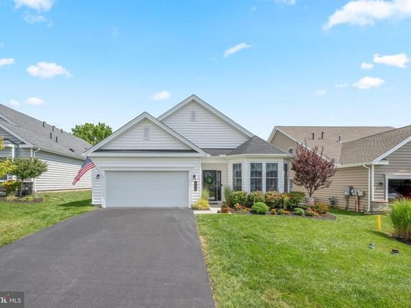 411 NATIONAL DRIVE , DOWNINGTOWN, PA 19335