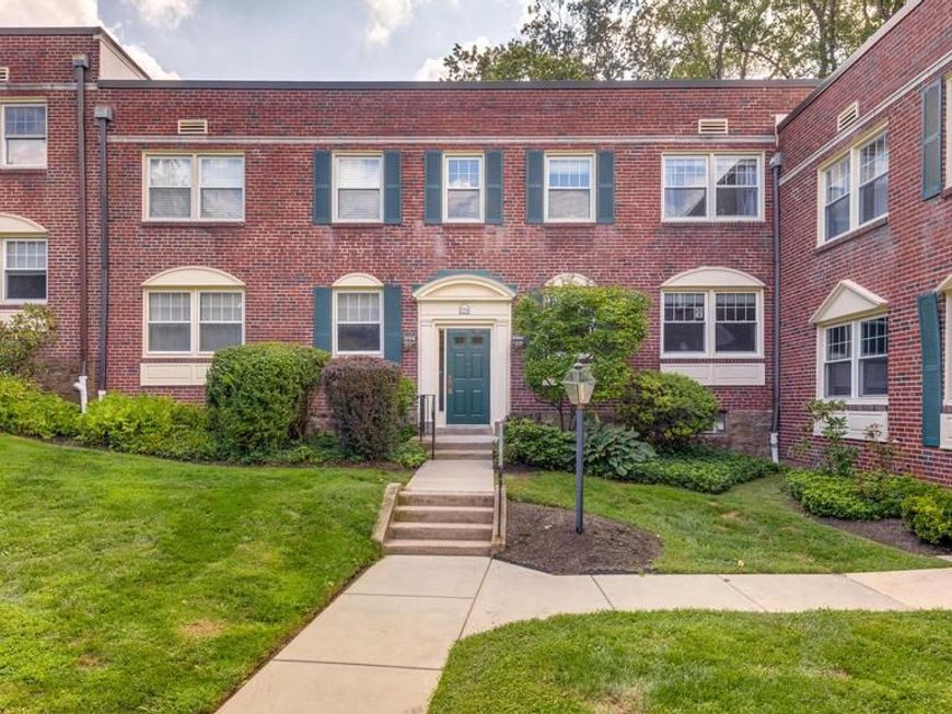500 E Lancaster Avenue, Unit B 124, Wayne, PA 19087 Main Photo
