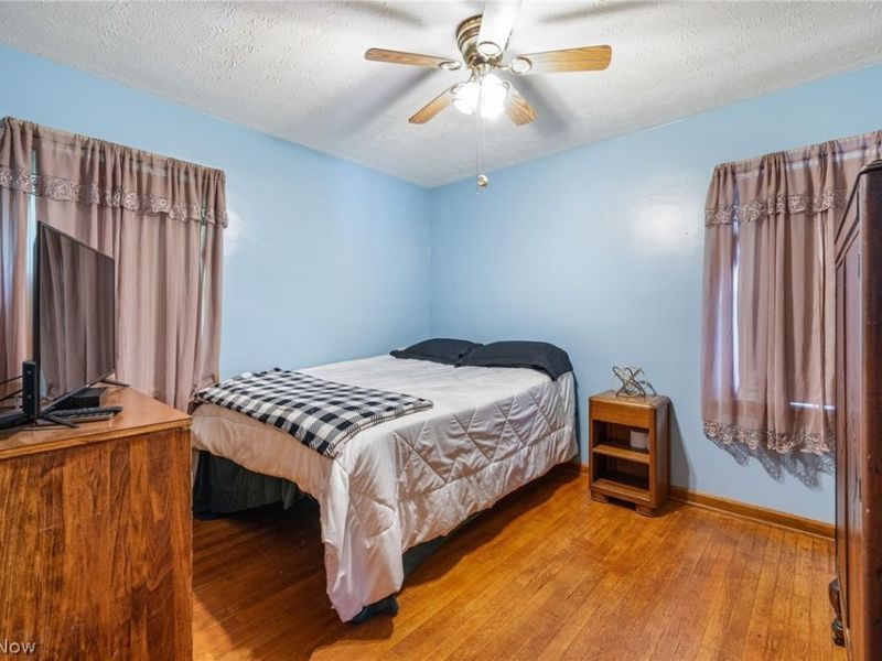 815 Iona Avenue, Akron, OH 44314 Photo 17