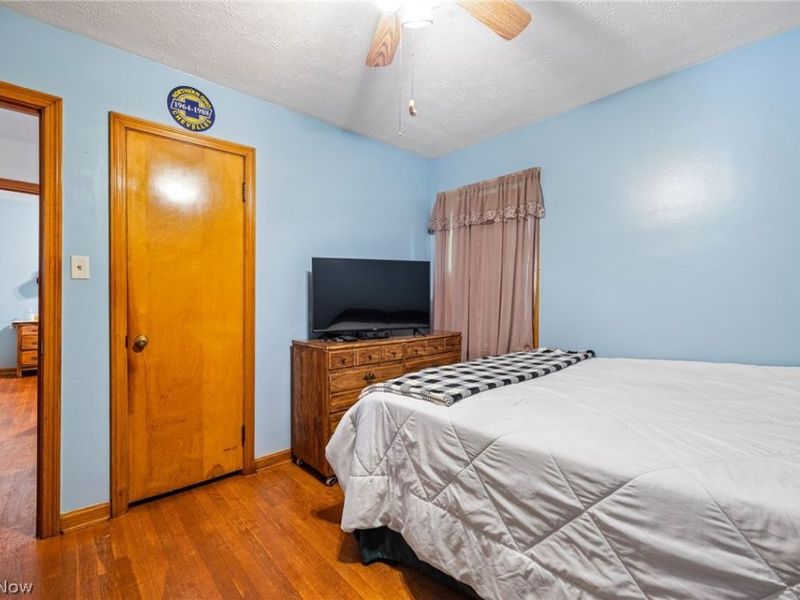 815 Iona Avenue, Akron, OH 44314 Photo 18