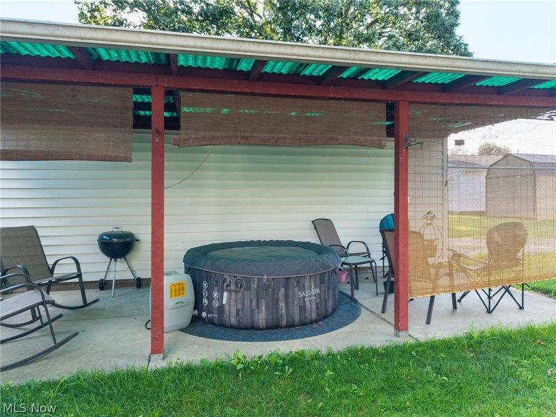 815 Iona Avenue, Akron, OH 44314 Photo 6