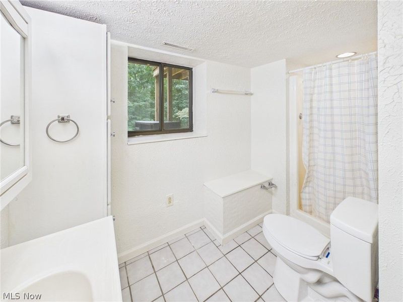 580 Ridgewood Boulevard, Belpre, OH 45714 Photo 21