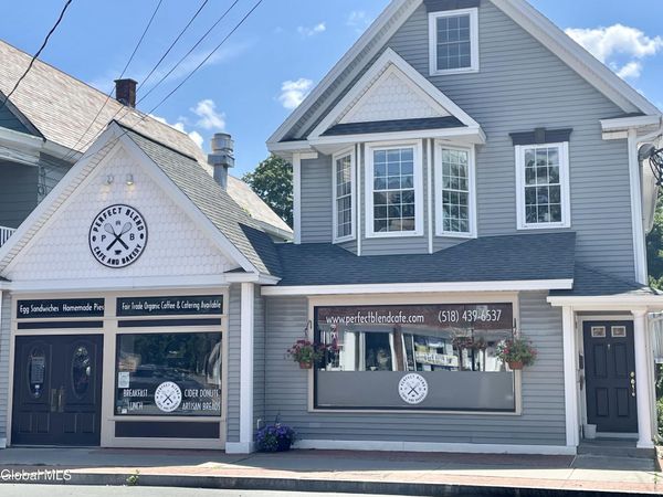 376-378 Delaware Avenue, Delmar, NY 12054