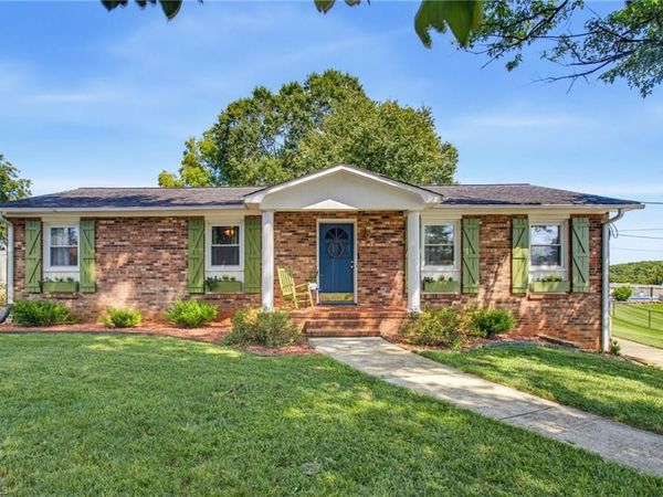 4061 Arden Street , Clemmons, NC 27012