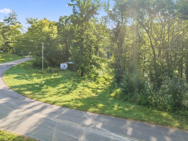 3106 McKenzie Rd , Parsons, TN 38363