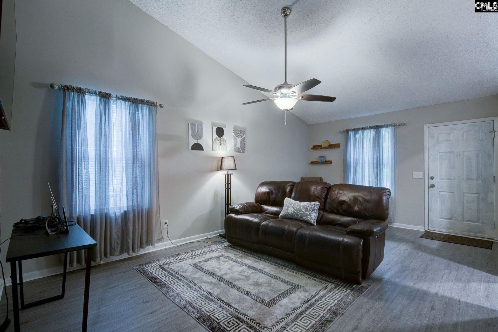 273 Jadetree Drive Photo 6
