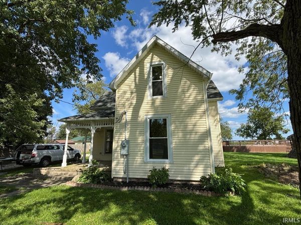 422 S Sycamore Street, Gaston, IN 47342