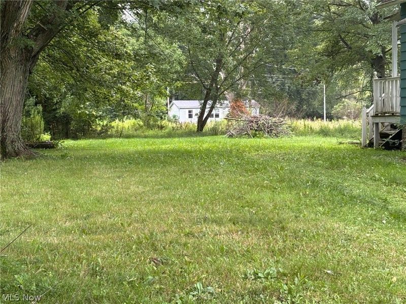 21293 Lake Park Boulevard, Alliance, OH 44601 Photo 2