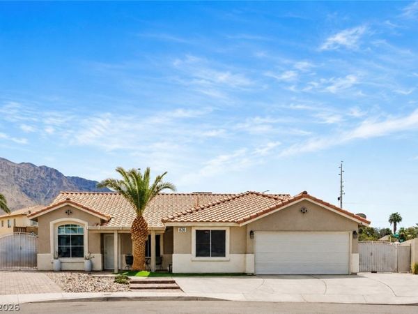 826 Samoy Street, Las Vegas, NV 89110