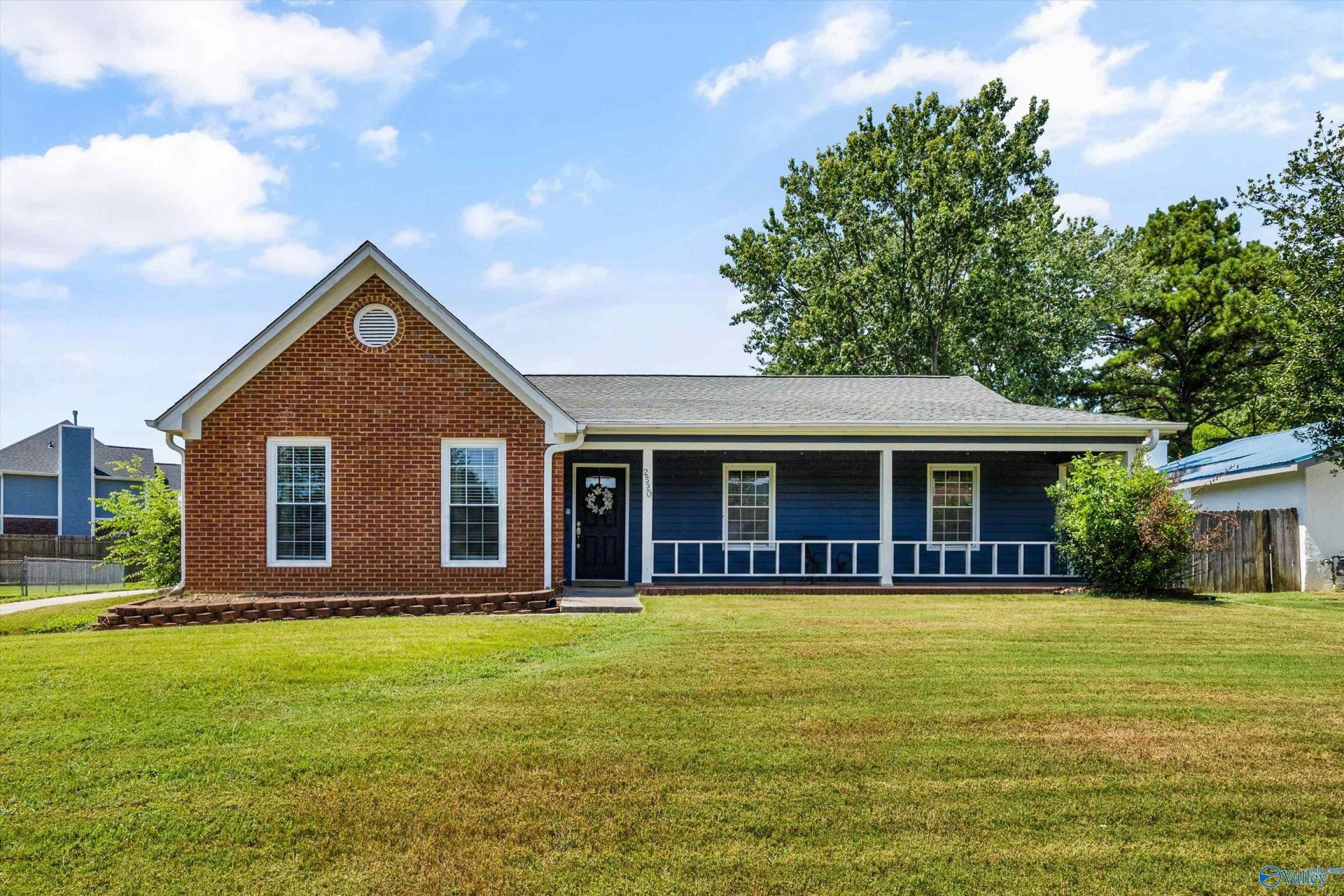 2520 Weatherstone Road, Huntsville, AL 35803 Main Photo