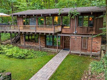 5486 Allen Drive , Hamburg, NY 14075