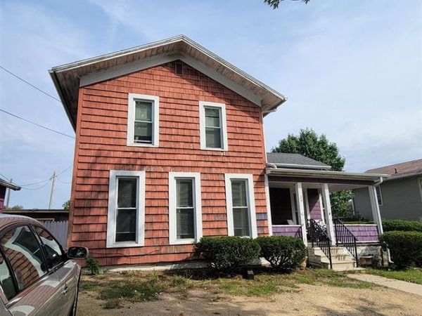 24 S Madison Street, Evansville, WI 53536