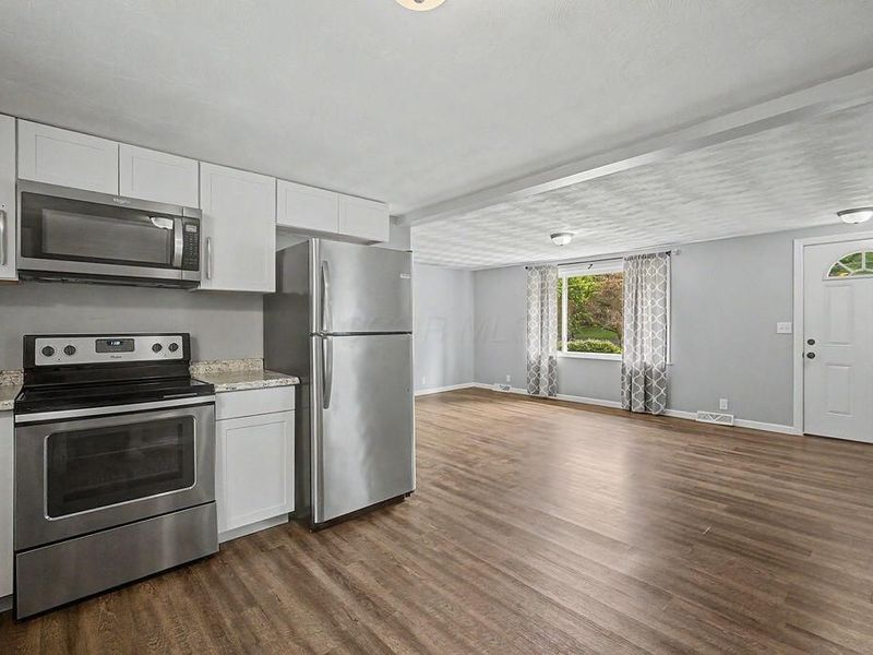 14207 Eldon Drive , Mount Vernon, OH 43050 Photo 5