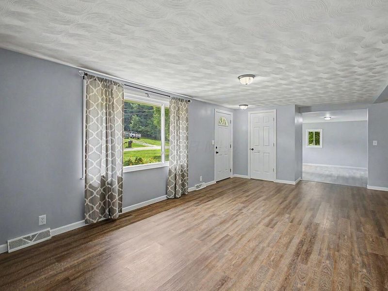 14207 Eldon Drive , Mount Vernon, OH 43050 Photo 7