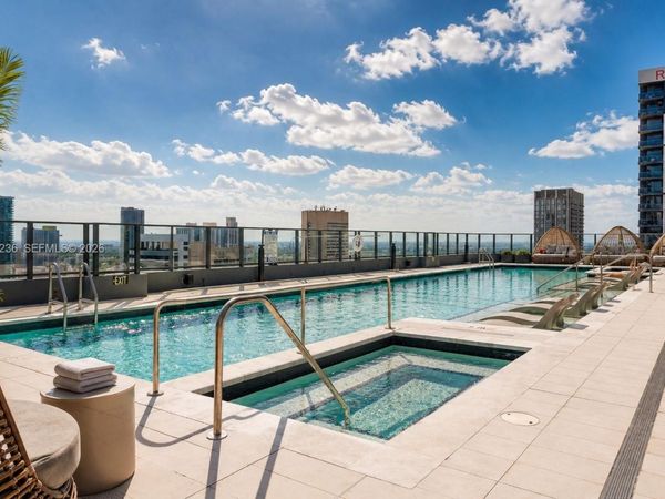 121 NE 5th St , Unit 3712, Miami, FL 33132