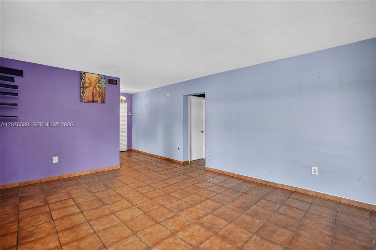 3240 Mary St, Unit S308, Miami, FL 33133 Photo
