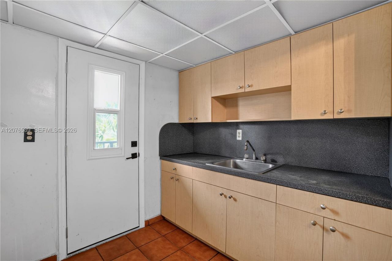 3240 Mary St, Unit S308, Miami, FL 33133 Photo