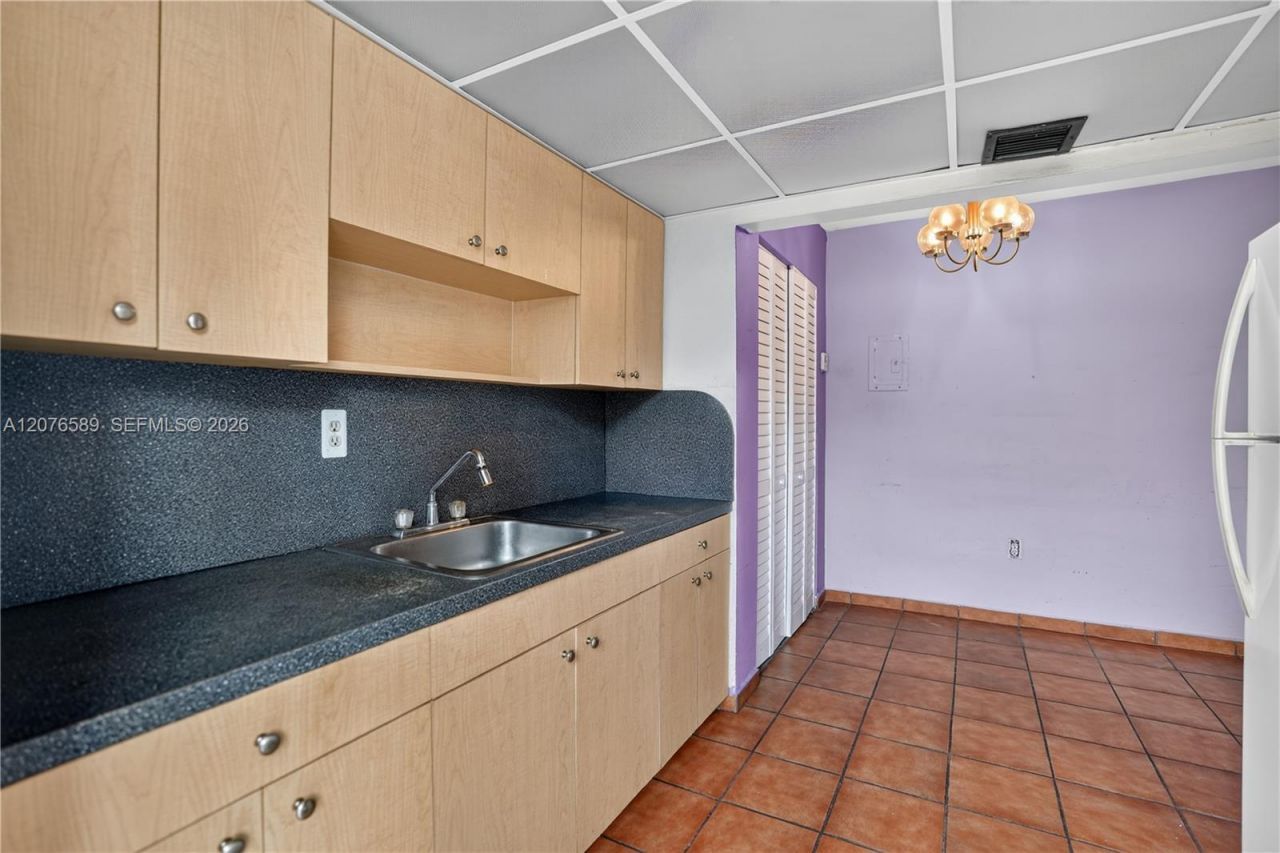 3240 Mary St, Unit S308, Miami, FL 33133 Photo
