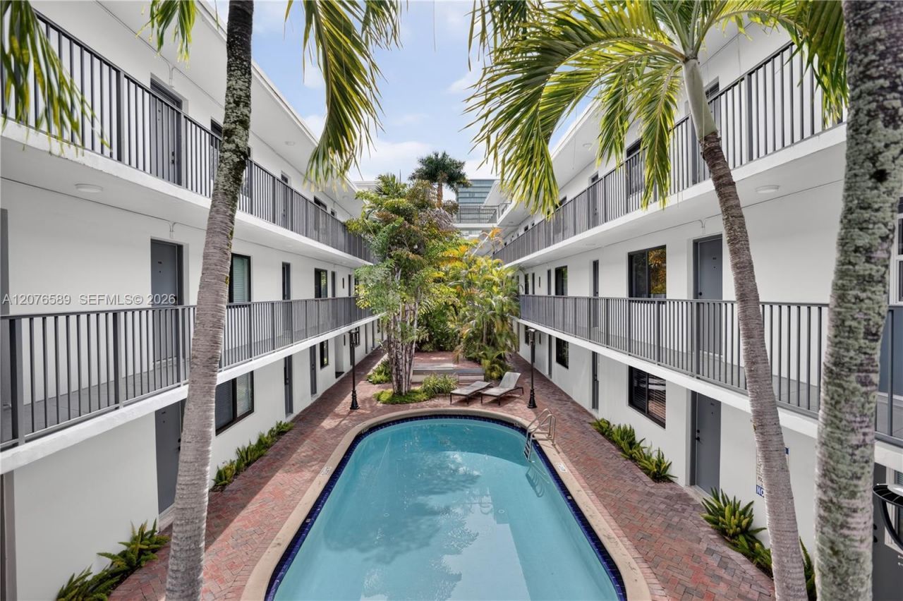 3240 Mary St, Unit S308, Miami, FL 33133 Photo