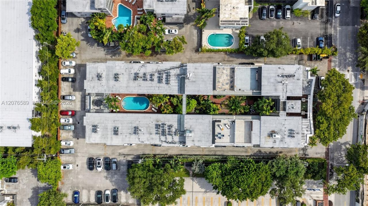 3240 Mary St, Unit S308, Miami, FL 33133 Photo