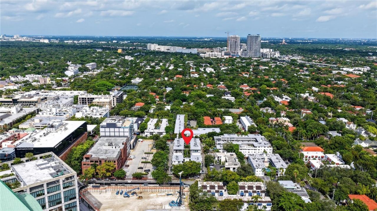 3240 Mary St, Unit S308, Miami, FL 33133 Photo