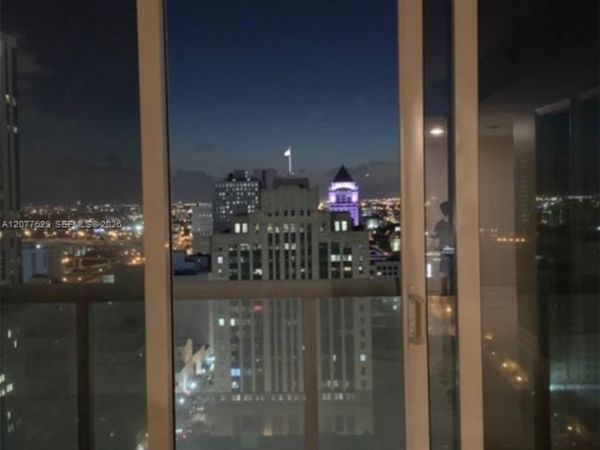 50 Biscayne Blvd , Unit 2507, Miami, FL 33132